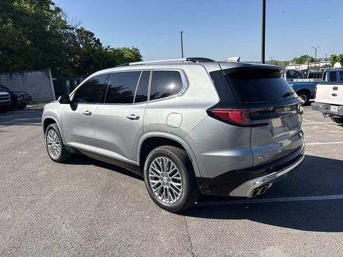 Used 2025 GMC Acadia Denali w/ LPO, Floor Liner Package image 5