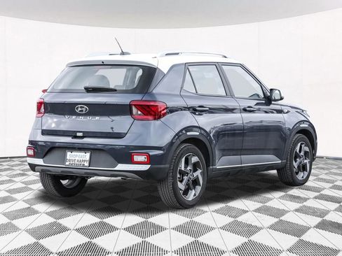 Certified 2025 Hyundai Venue Limited image 12