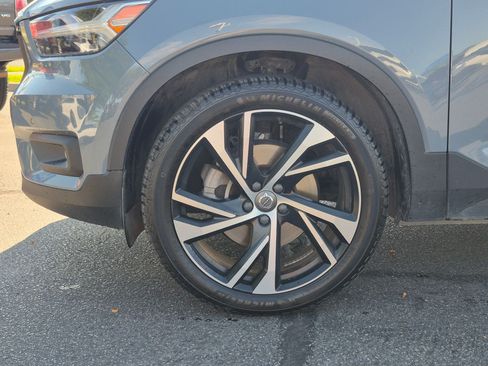 Used 2020 Volvo XC40 T5 R-Design AWD/4WD image 13