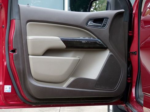 Used 2017 GMC Canyon SLE w/ SLE Convenience Package image 37