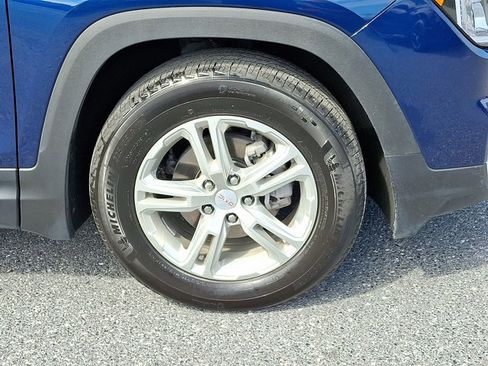 Certified 2022 GMC Terrain SLE image 8