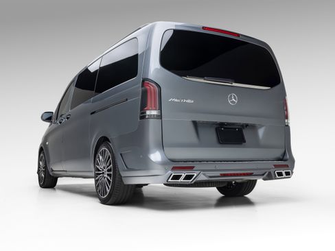 Used 2022 Mercedes-Benz Metris Passenger image 9