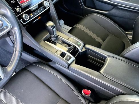 Used 2020 Honda Civic Sport image 15