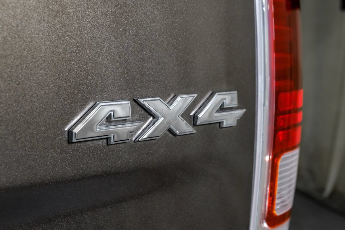Used 2018 RAM 3500 Laramie AWD/4WD image 46