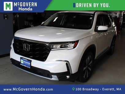 Used 2025 Honda Pilot Touring