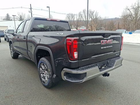 New 2026 GMC Sierra 1500 SLE AWD/4WD image 4