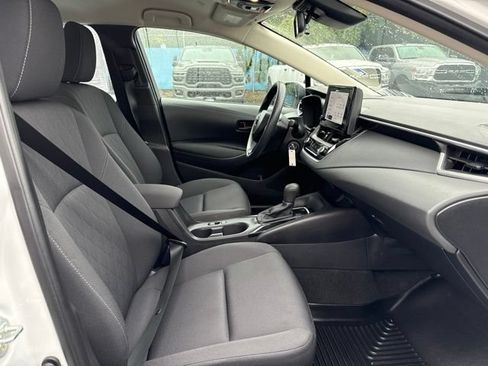 Used 2024 Toyota Corolla LE FWD image 10