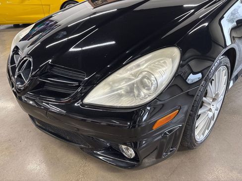 Used 2005 Mercedes-Benz SLK 55 AMG image 32
