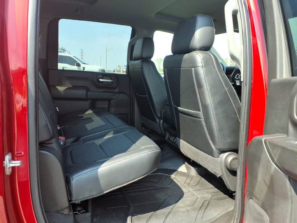 Used 2021 Chevrolet Silverado 3500 LT w/ Convenience Package AWD/4WD image 13