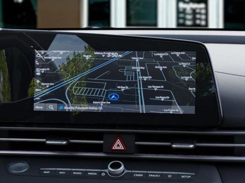 New 2026 Hyundai Elantra Limited FWD image 13