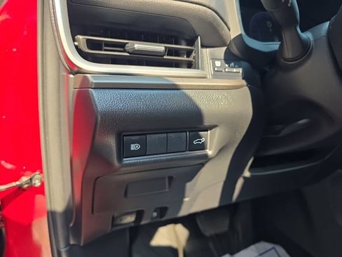 Used 2025 Toyota Grand Highlander FWD image 18