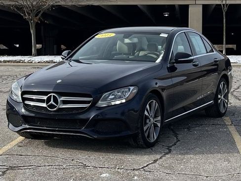 Used 2015 Mercedes-Benz C 300 4MATIC Sedan image 30