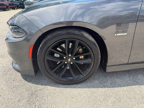 Used 2019 Dodge Charger R/T w/ Stars & Stripes Edition RWD image 9