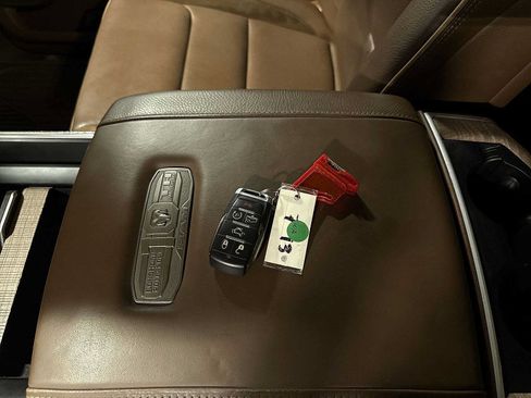 Used 2021 RAM 1500 Limited AWD/4WD image 40