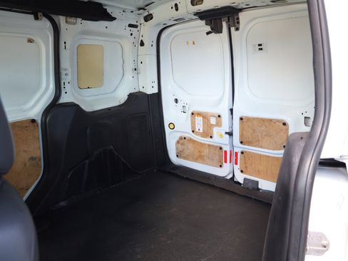Used 2017 Ford Transit Connect XL image 12