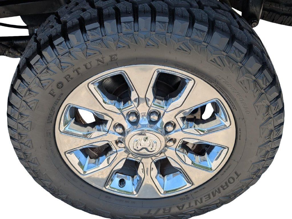 Used 2019 RAM 2500 Limited AWD/4WD image 12