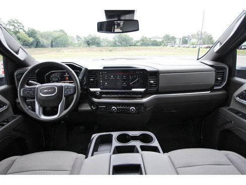 Used 2026 GMC Sierra 3500 SLE w/ SLE Value Package AWD/4WD image 12