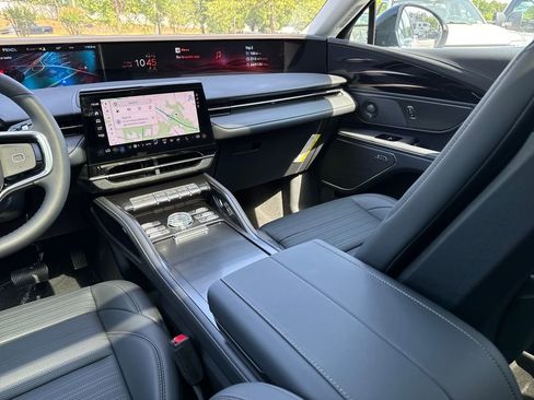 New 2026 Lincoln Nautilus Reserve w/ Jet Appearance Package AWD/4WD image 31