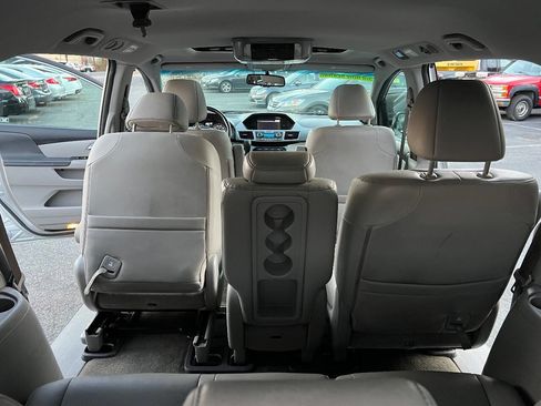Used 2011 Honda Odyssey EX-L image 21