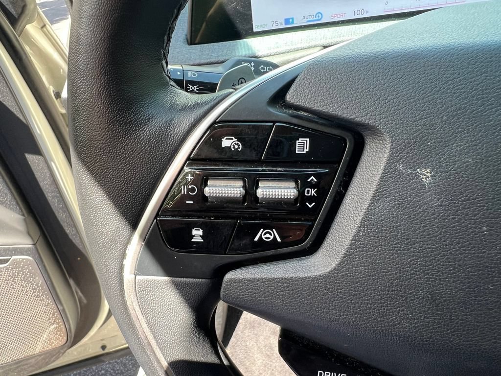 Used 2024 Kia EV6 Wind w/ Wind Technology Package AWD/4WD image 8