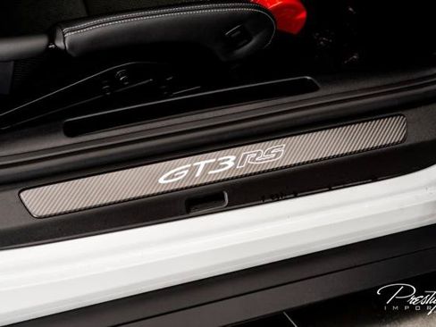 Used 2025 Porsche 911 GT3 RS RWD image 42