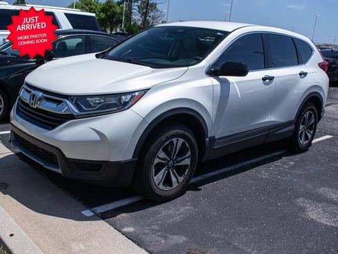 Used 2017 Honda CR-V LX image 1