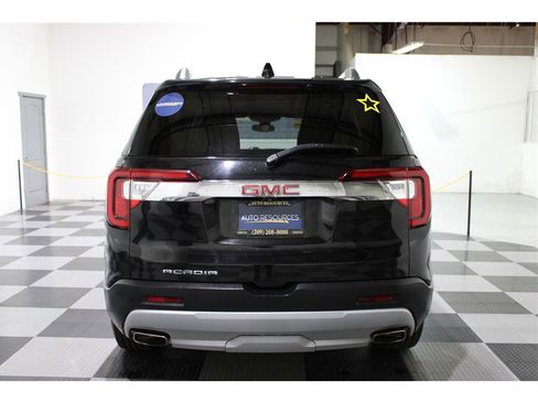 Used 2023 GMC Acadia SLT image 5