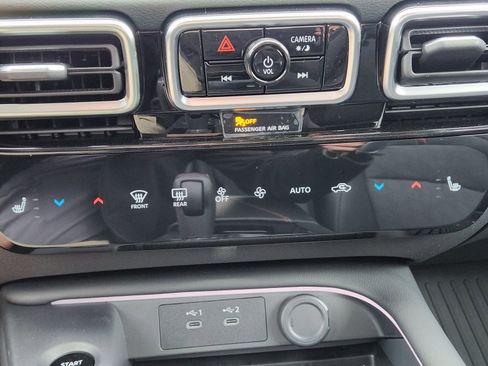 New 2026 Nissan Sentra SR image 17