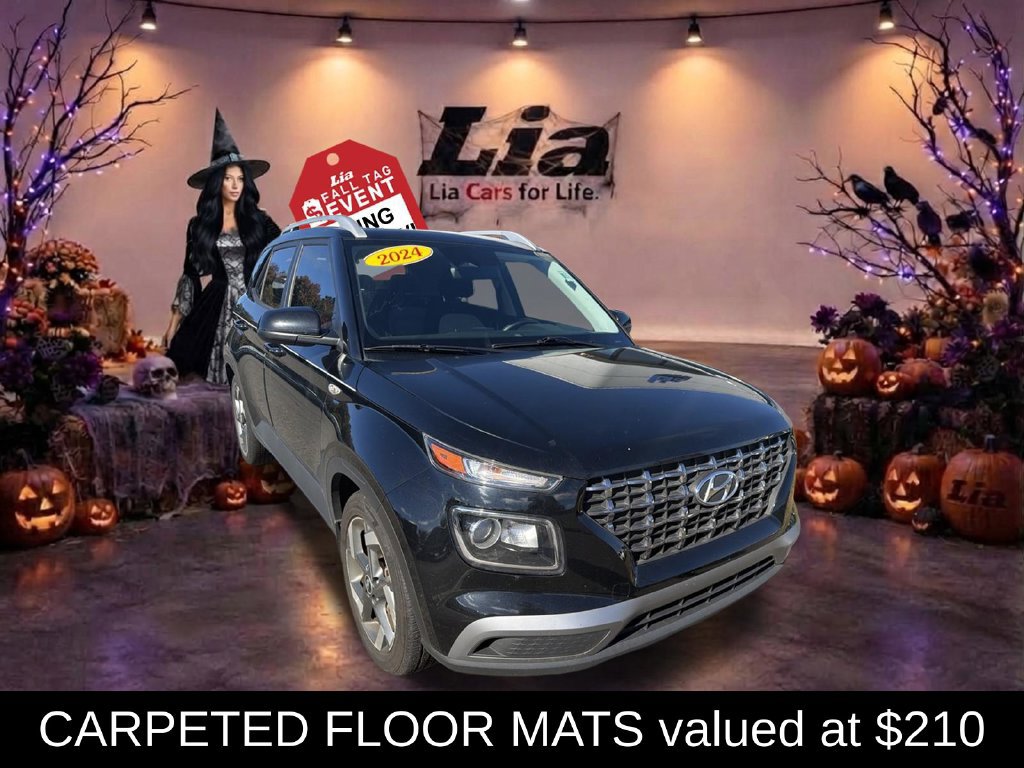 Used 2024 Hyundai Venue SEL FWD image 3