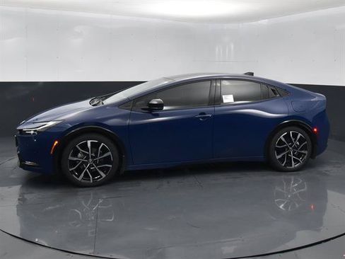 Used 2024 Toyota Prius Prime Premium w/ Advanced Technology Package FWD image 74