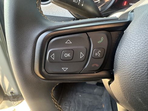 Used 2024 Jeep Wrangler Sport AWD/4WD image 13