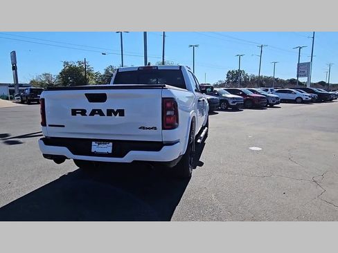 New 2026 RAM 1500 Big Horn w/ Night Edition image 34