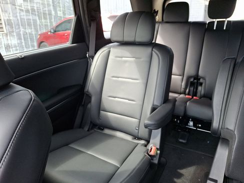 New 2026 Hyundai Palisade Calligraphy image 9