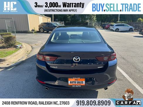 Used 2019 MAZDA MAZDA3 Sedan FWD image 4