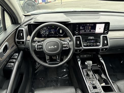 Used 2022 Kia Sorento SX Prestige AWD/4WD image 20
