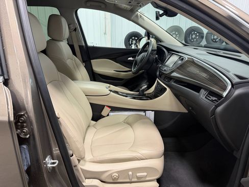 Used 2019 Buick Envision Premium image 38