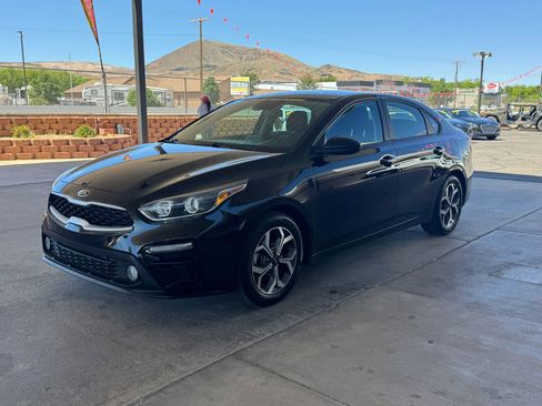 Used 2020 Kia Forte LXS image 8