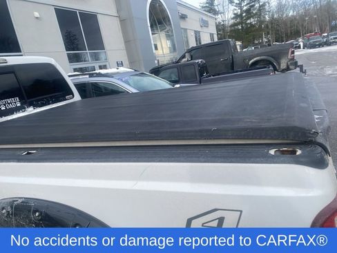 Used 2016 Ford F250 XLT w/ XLT Premium Package image 2