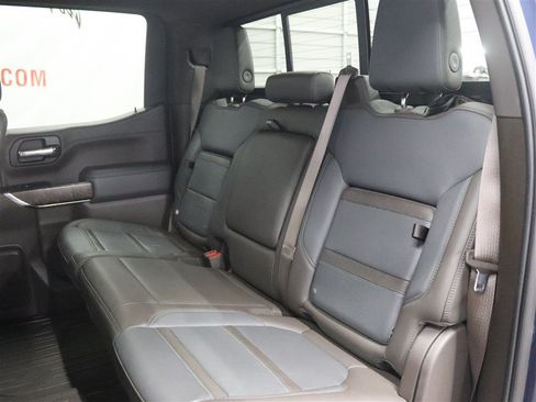 Used 2020 GMC Sierra 1500 Denali w/ Technology Package AWD/4WD image 18