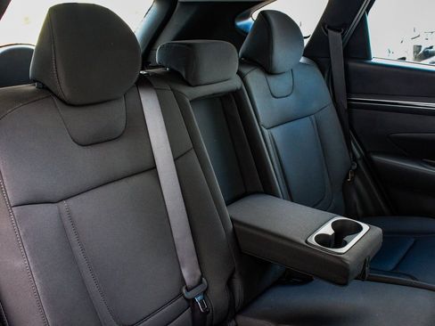 Used 2024 Hyundai Tucson SE image 38