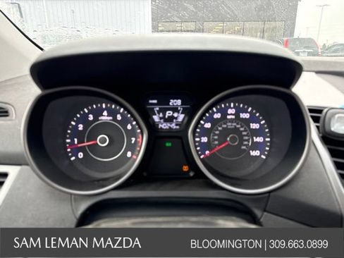 Used 2014 Hyundai Elantra Limited FWD image 11