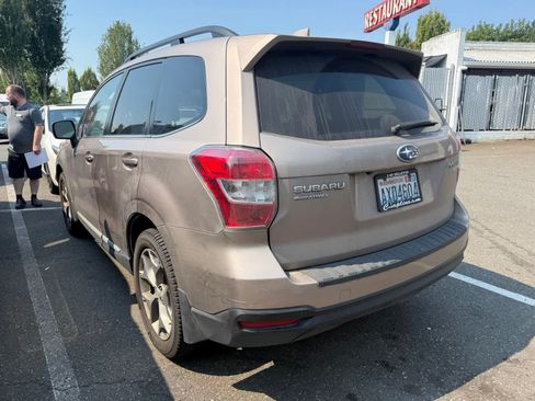 Used 2016 Subaru Forester 2.5i Touring w/ Eyesight & Navigation System AWD/4WD image 2