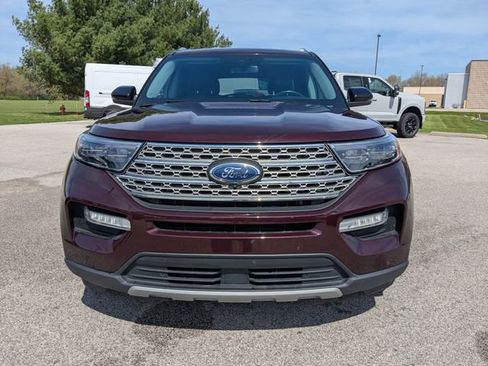 Used 2022 Ford Explorer Limited w/ Equipment Group 301A image 7