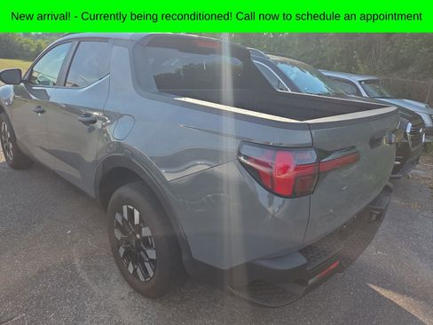 Used 2025 Hyundai Santa Cruz SEL FWD image 6