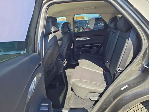 New 2026 Genesis GV70 2.5T AWD/4WD image 22