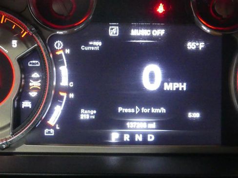 Used 2018 RAM 1500 Laramie Longhorn w/ Convenience Group image 32