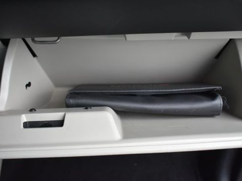 Used 2019 Dodge Grand Caravan SXT FWD image 44