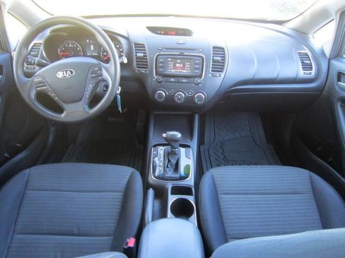 Used 2017 Kia Forte LX w/ LX Popular Package FWD image 13