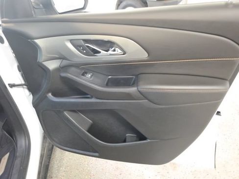 Used 2021 Chevrolet Traverse LT w/ LPO, Floor Liner Package AWD/4WD image 24
