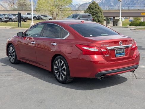 Used 2016 Nissan Altima 2.5 SL FWD image 3